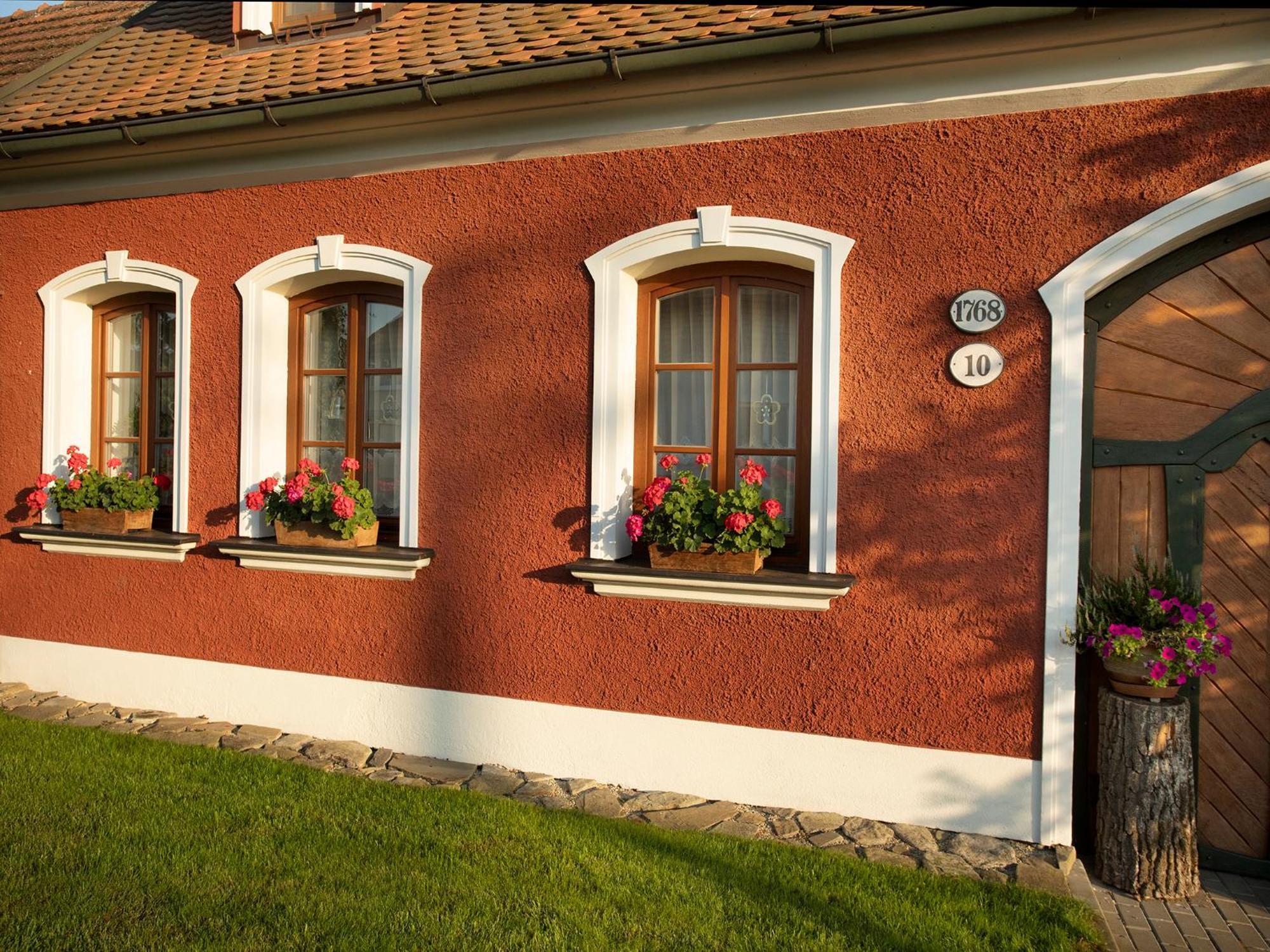 Lichtenstein Lva Apartman Břeclav Buitenkant foto